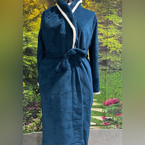 Stan Herman 🆕 Plus Size 1X Dimple Plush Wrap Robe Blue - Picture 1 of 10